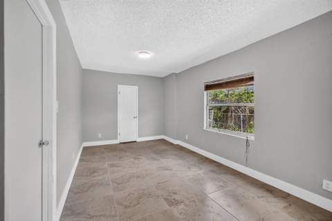 2731 NW 6th Court, Fort Lauderdale FL - photo 17 of 35