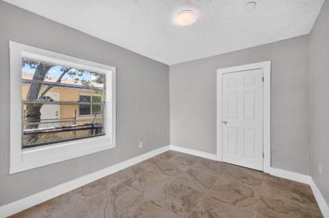2731 NW 6th Court, Fort Lauderdale FL - photo 23 of 35