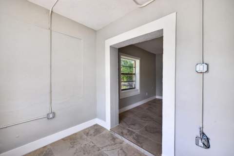 2731 NW 6th Court, Fort Lauderdale FL - photo 24 of 35