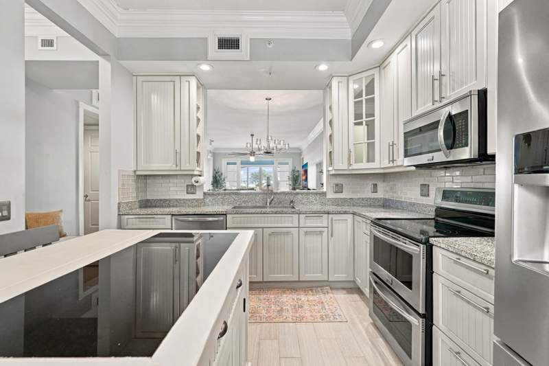 2 bedroom Condominium at 32 Harbour Isle Drive #103, Harbour Isle West, Fort Pierce — photo 4