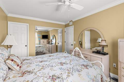 501 Waterside Drive, Hypoluxo FL - photo 10 of 21
