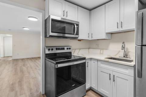 413 N E Street, Lake Worth Beach FL - photo 7 of 22