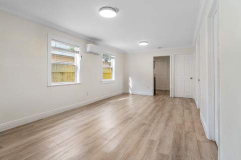 413 N E Street, Lake Worth Beach FL - photo 6 of 22
