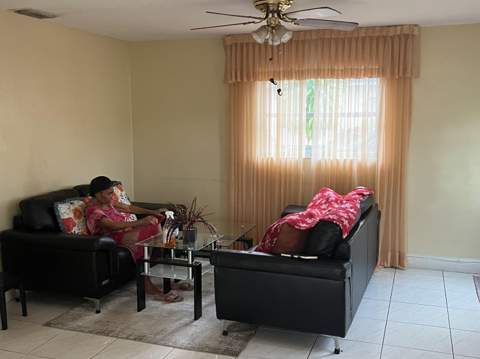509 SW 10th Street, Delray Beach FL - photo 8 of 10