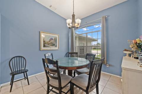 117 Hemingway Court, Royal Palm Beach FL - photo 11 of 43