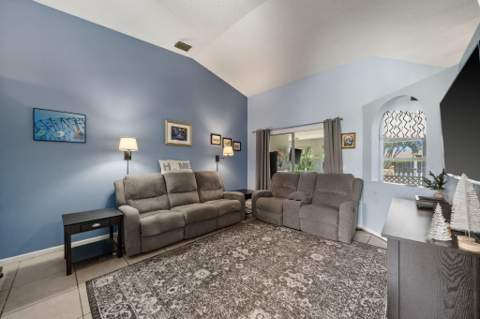 117 Hemingway Court, Royal Palm Beach FL - photo 13 of 43
