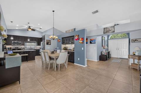 1784 SW Gregor Way, Stuart FL - photo 12 of 70