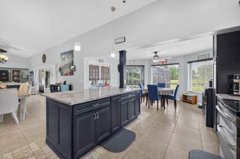 1784 SW Gregor Way, Stuart FL - photo 18 of 70