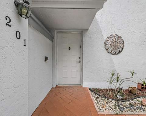 7857 Whispering Palms Drive #201, Boynton Beach FL - photo 8 of 76