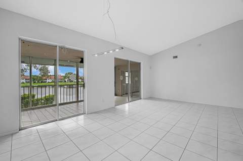 7857 Whispering Palms Drive #201, Boynton Beach FL - photo 13 of 76