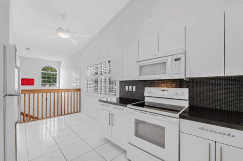 7857 Whispering Palms Drive #201, Boynton Beach FL - photo 21 of 76