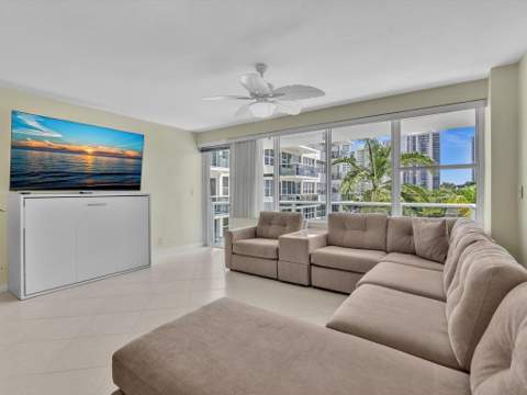 3300 NE 36th Street #420, Fort Lauderdale FL - photo 15 of 53