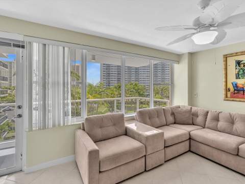3300 NE 36th Street #420, Fort Lauderdale FL - photo 16 of 53