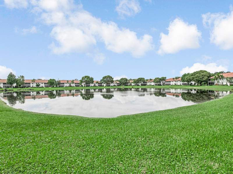 3 bedroom Condominium at 7857 Whispering Palms Drive #201, Palm Isles I, II And III Condos, Boynton Beach — photo 4