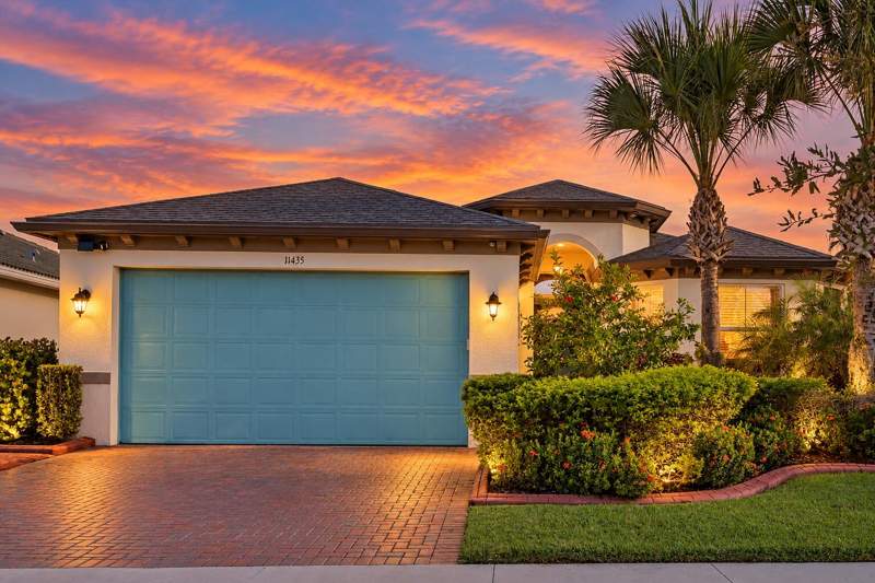 2 bedroom Single Family Residence at 11435 SW Lake Park Drive, Lakepark At Tradition Plat 1, Port St. Lucie — photo 3