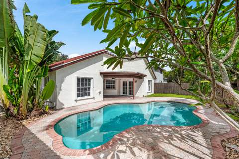 3145 W Quayside Drive, Hollywood FL - photo 24 of 30