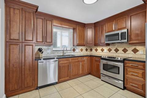 301 Lake Shore Drive #201, Lake Park FL - photo 18 of 51
