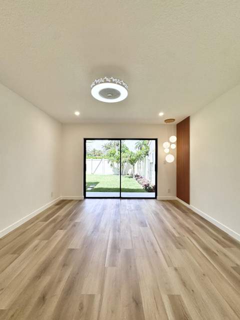 21547 Altamira Avenue, Boca Raton FL - photo 11 of 29