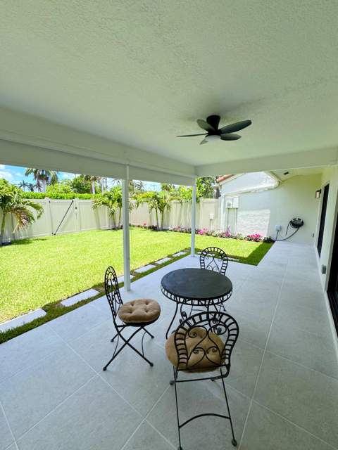 21547 Altamira Avenue, Boca Raton FL - photo 24 of 29