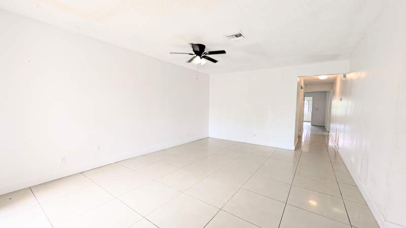 3 bedroom Townhouse at 11001 NW 44th Street #East, Glenwood Subdivision, Coral Springs — photo 3