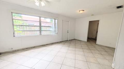 11001 NW 44th Street #East, Coral Springs FL - photo 8 of 17