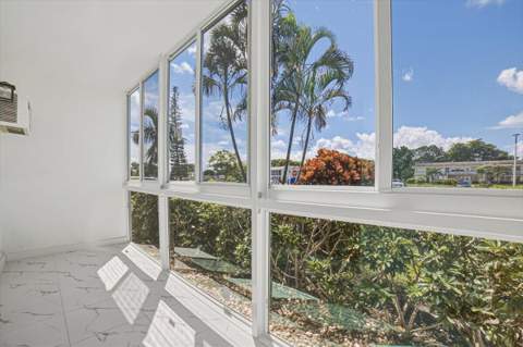 167 Lyndhurst L, Deerfield Beach FL - photo 21 of 31