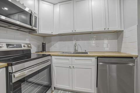 167 Lyndhurst L, Deerfield Beach FL - photo 14 of 31