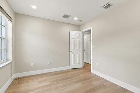 2956 Shaughnessy Drive, Wellington FL - photo 19 of 40