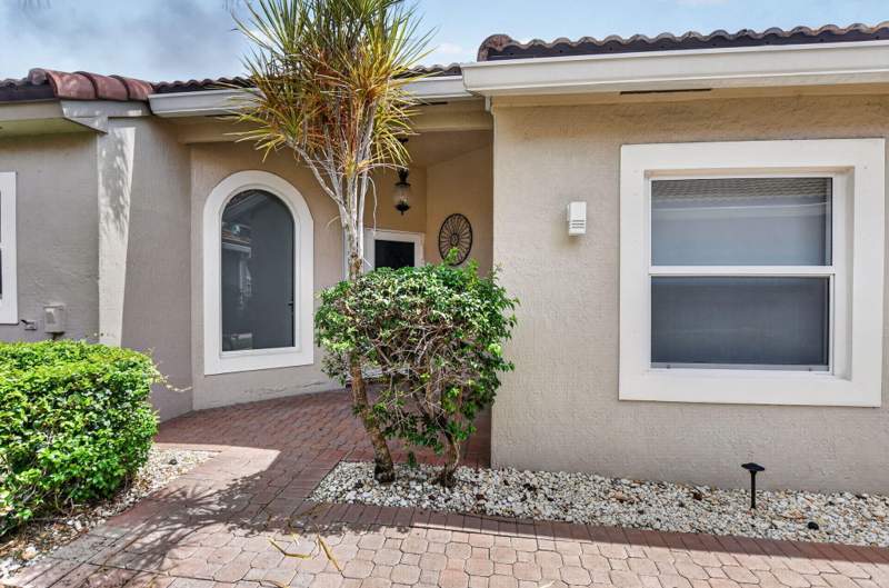 3 bedroom Villa at 8381 Via Leonessa, Mizner Pointe Of Boca Via Ancho, Boca Raton — photo 4