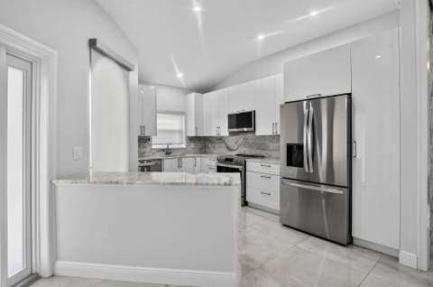 8381 Via Leonessa, Boca Raton FL - photo 7 of 82