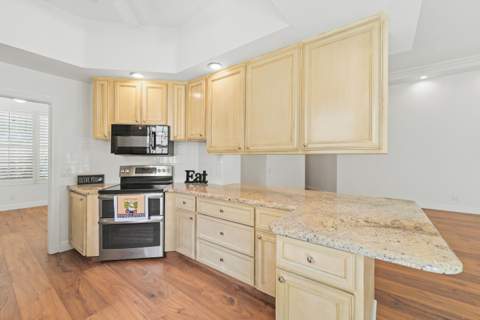 309 Kelsey Park Circle, Palm Beach Gardens FL - photo 15 of 67