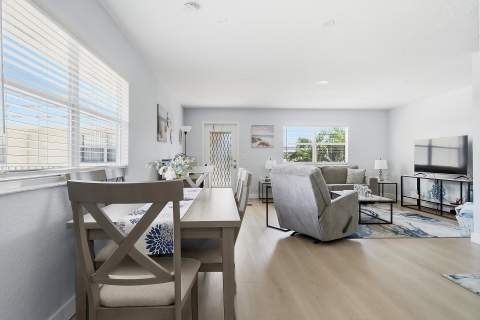702 Saxony O Way, Delray Beach FL - photo 10 of 38