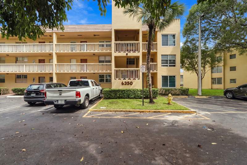 2 bedroom Condominium at 6350 NW 62nd Street #212, Bermuda Club Three Condo, Tamarac — photo 2