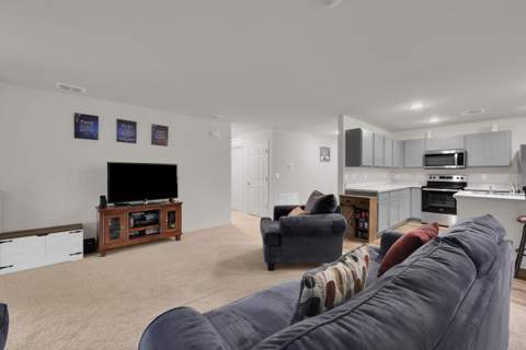 1950 SW Diamond Street, Port St. Lucie FL - photo 15 of 33