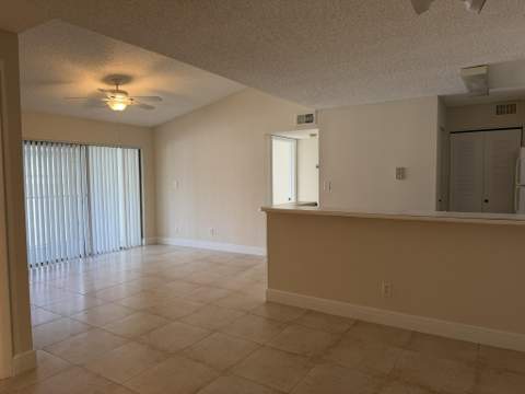 520 S Park Road #22-12, Hollywood FL - photo 9 of 27