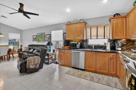 22899 Royal Crown Terrace, Boca Raton FL - photo 20 of 53