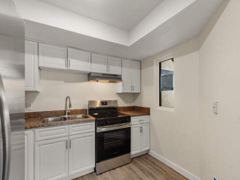 1505 SE Royal Green Circle #103, Port St. Lucie FL - photo 15 of 37