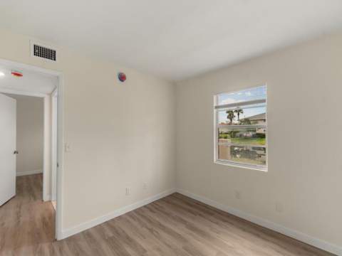 1505 SE Royal Green Circle #103, Port St. Lucie FL - photo 22 of 37