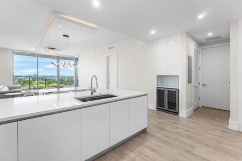 220 Lake Shore Drive #917, Lake Park FL - photo 11 of 66