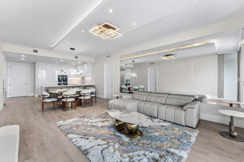 2 bedroom Condominium at 220 Lake Shore Drive #917, Nautilus 220 Condo, Lake Park — photo 4