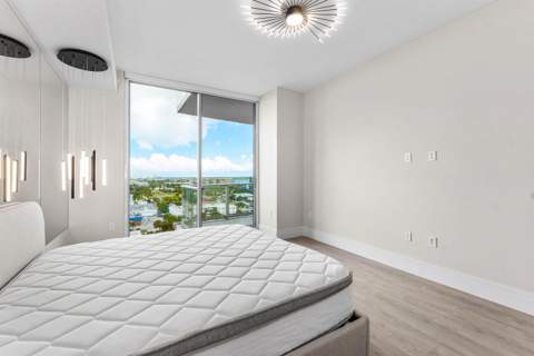 220 Lake Shore Drive #917, Lake Park FL - photo 17 of 66