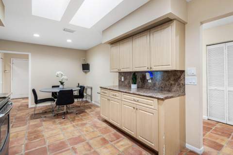 61 Hampshire Lane, Boynton Beach FL - photo 13 of 82