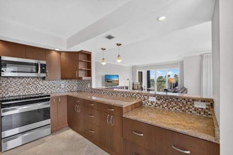 500 Ocean Trail Way #409, Jupiter FL - photo 8 of 32