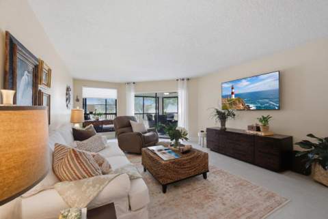 7232 Fairfax Drive #205, Tamarac FL - photo 7 of 43
