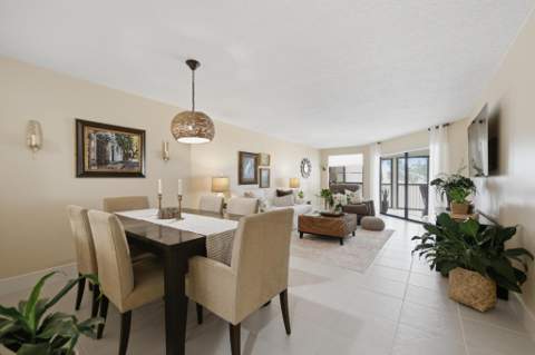 7232 Fairfax Drive #205, Tamarac FL - photo 10 of 43