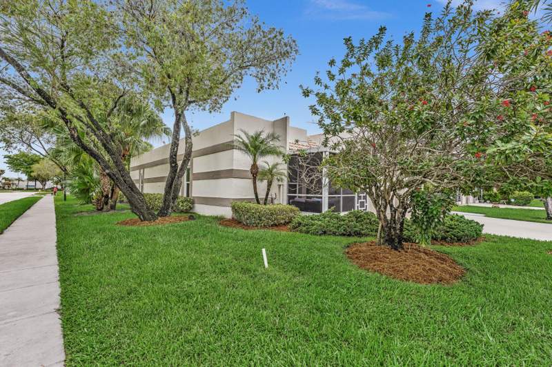 2 bedroom Villa at 18880 Jolson Avenue #8, Weitzer Sub 3, Boca Raton — photo 3