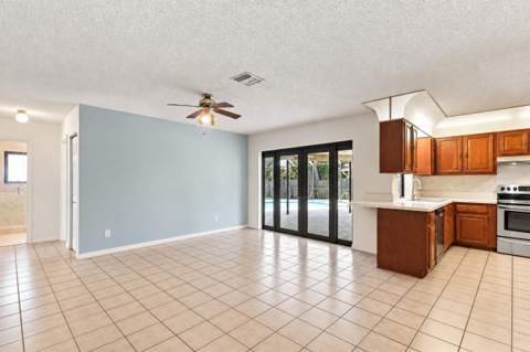 4681 Brandywine Drive, Boca Raton FL - photo 17 of 46
