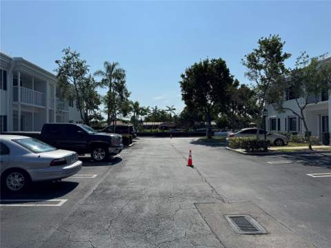 160 Cypress Club Drive #607, Pompano Beach FL - photo 21 of 31