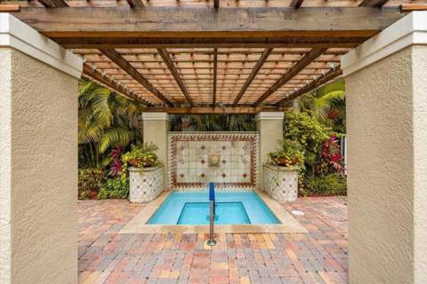720 S Sapodilla Avenue #204, West Palm Beach FL - photo 19 of 33