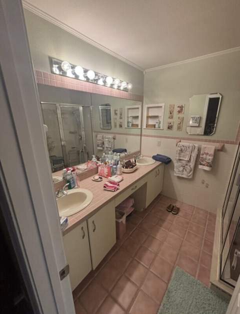 1898 SE Hanby Avenue, Port St. Lucie FL - photo 7 of 11